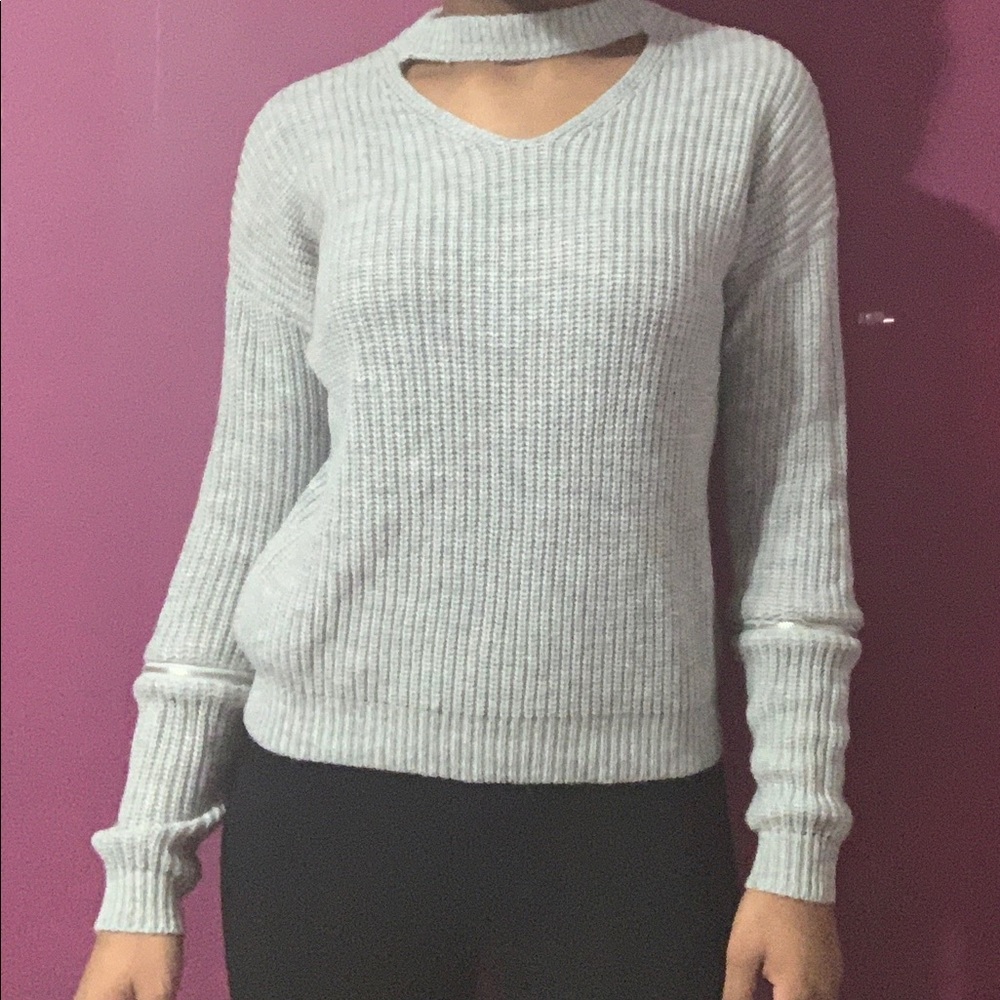 Grey sweater